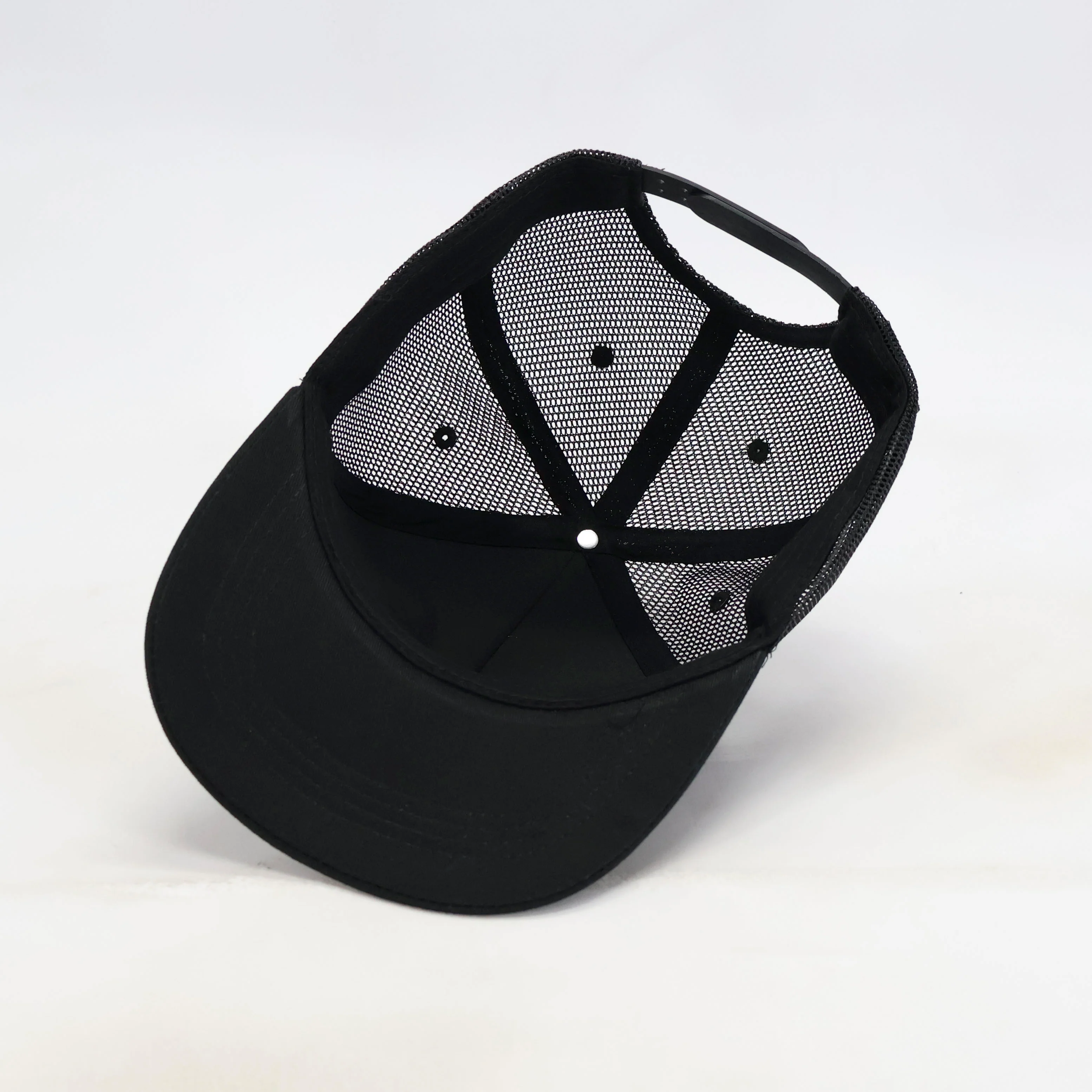 Magnus Signature Black 5-Panel Trucker Hat - Image 2
