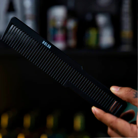 Rolda 8" Carbon Fiber Hair Cutting Comb - Image 3